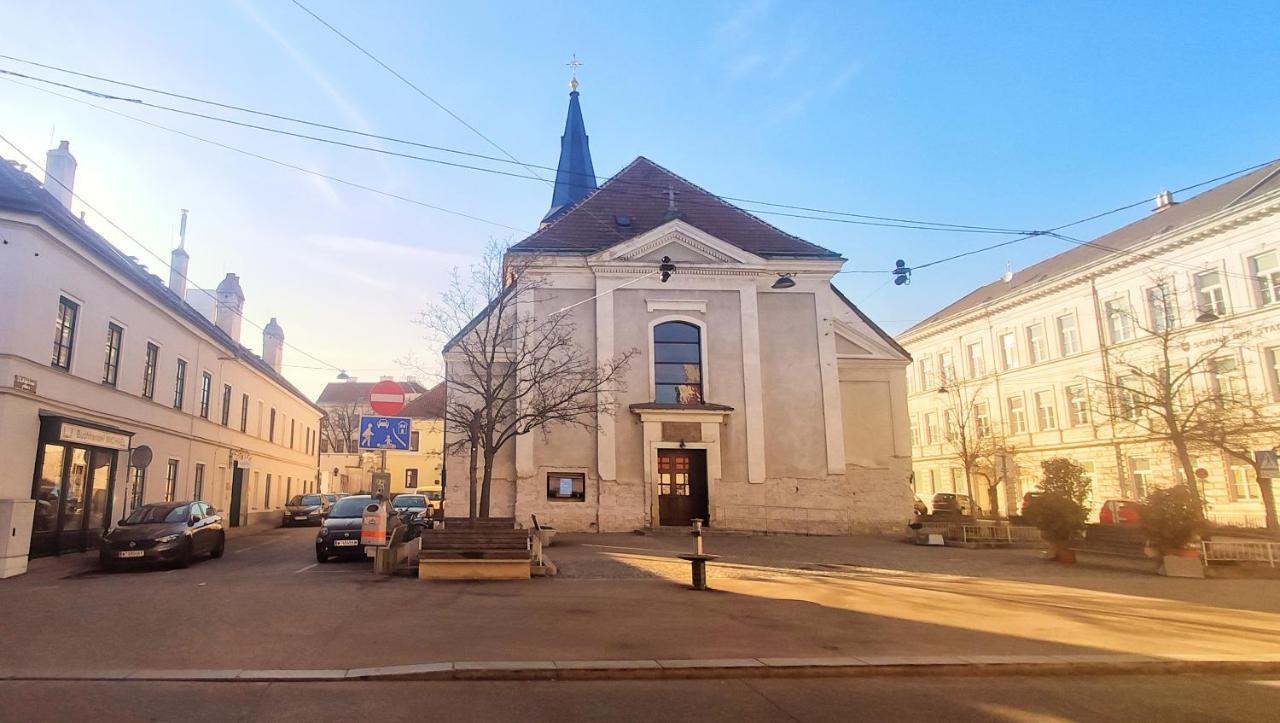 Gemuetliche Zweiraumwohnung In Ruhelage Виена Екстериор снимка
