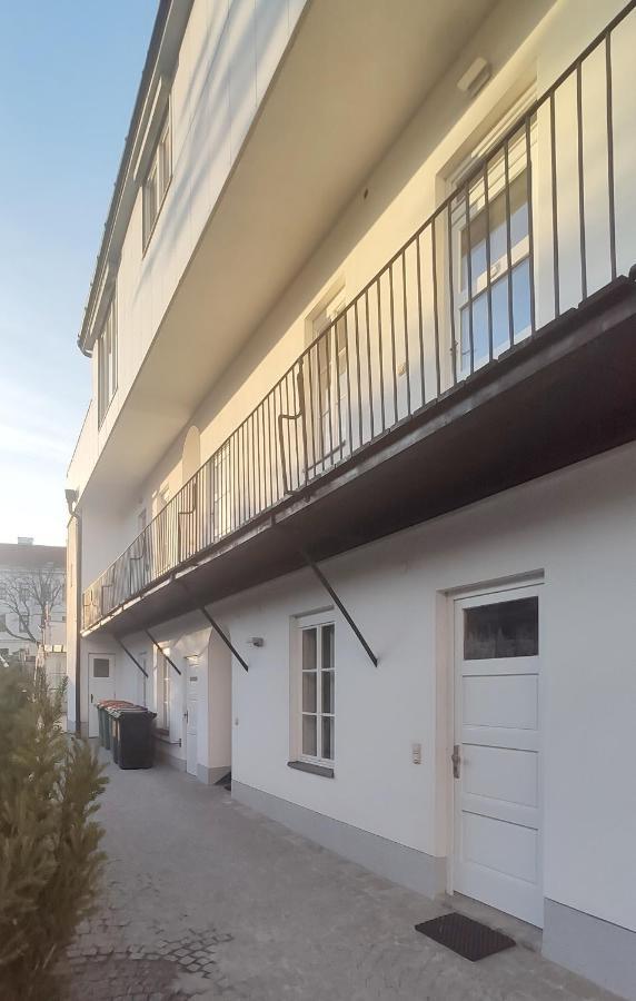 Gemuetliche Zweiraumwohnung In Ruhelage Виена Екстериор снимка